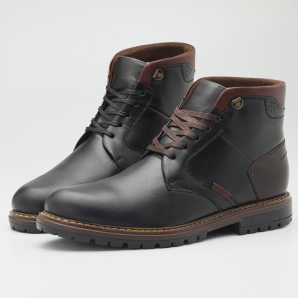 817 BOTIN OUTDOOR CUERO GRASO (MATE) SUELA GOMA